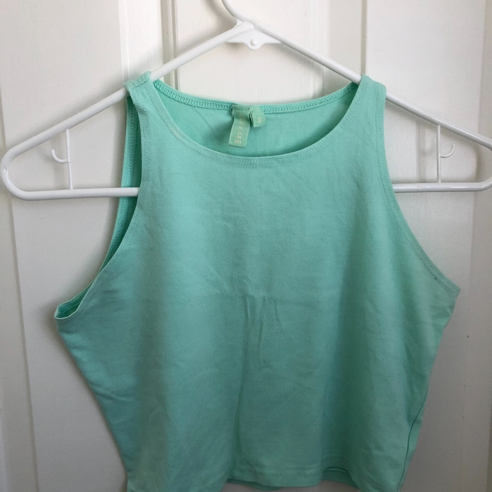 LF Emma and Sam Green crop top